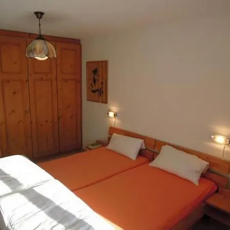 Chesa Chalchera Suot By Interhome *