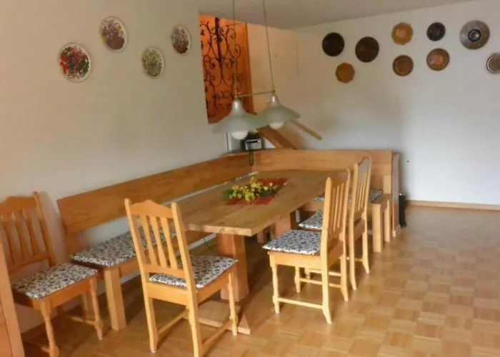 Apartamento Chesa Chalchera Suot By Interhome *